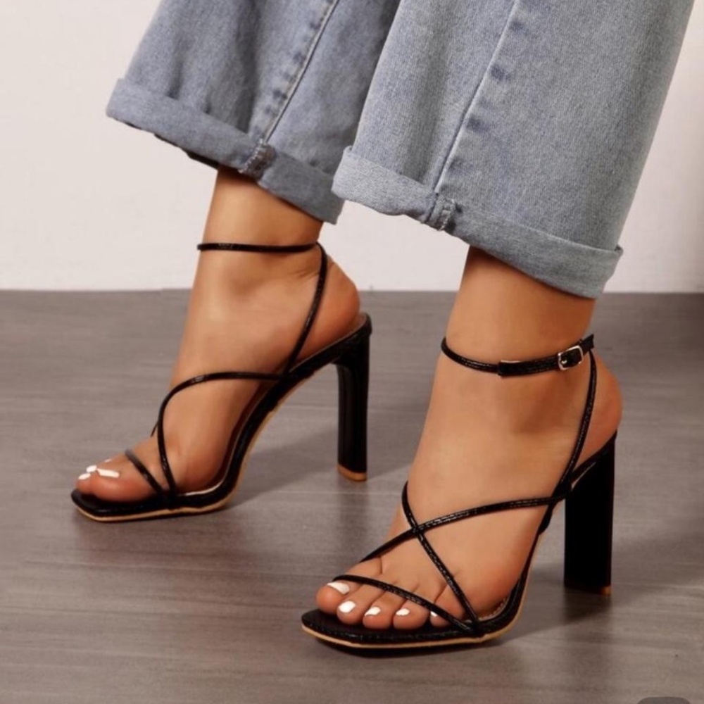 High heels like new